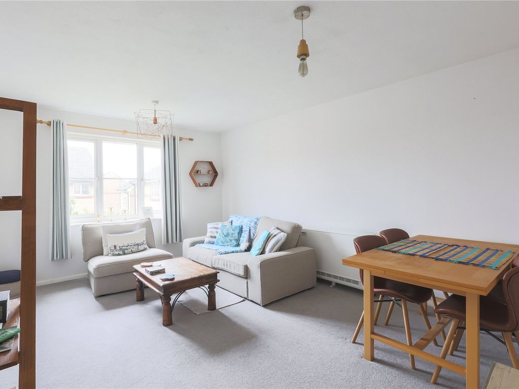 1 bed flat to rent in Heddington Grove, Islington, London N7, £1,750 pcm