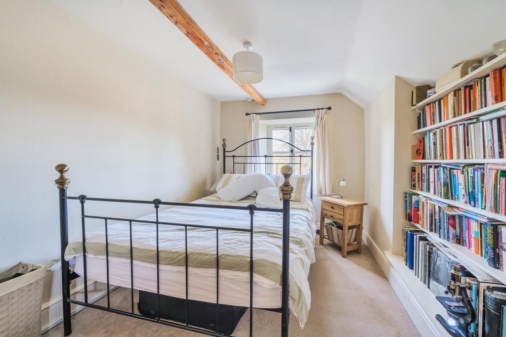 2 bed cottage for sale in Llandrindod Wells, Powys LD1, £350,000