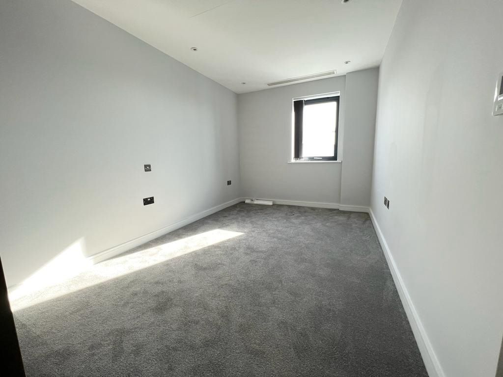 2 bed flat to rent in Holocene Court, The Hyde, Colindale NW9, £2,925 pcm