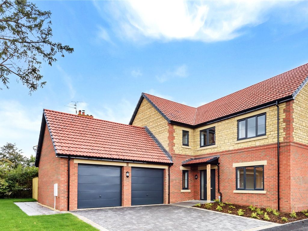New home, 4 bed detached house for sale in Clevedon Gardens, Wroughton, Swindon SN4, £700,000
