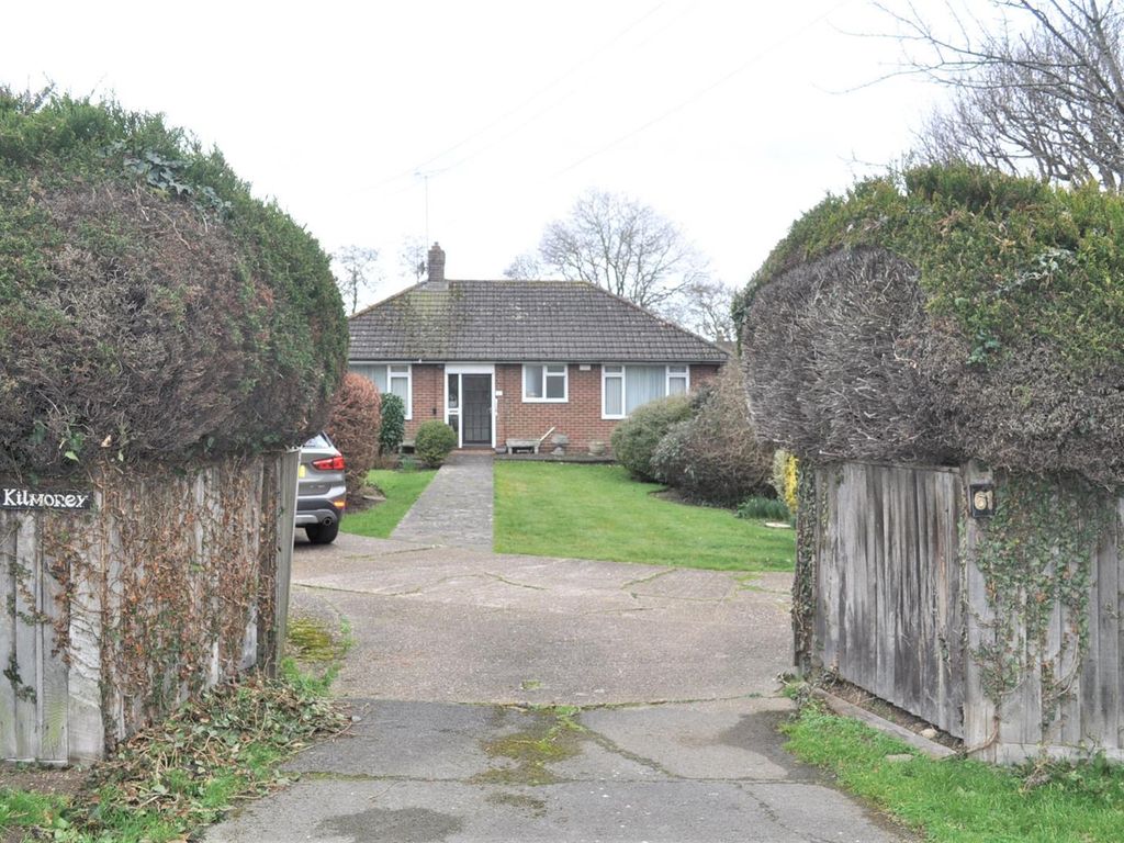 2 bed detached bungalow for sale in Friday Street, Langney, Eastbourne BN23, £345,000