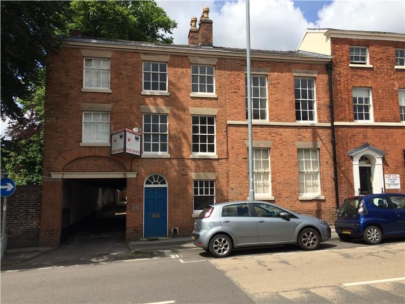 Office to let in 7 King Street, Newcastle Under Lyme, Staffordshire ST5, Non quoting