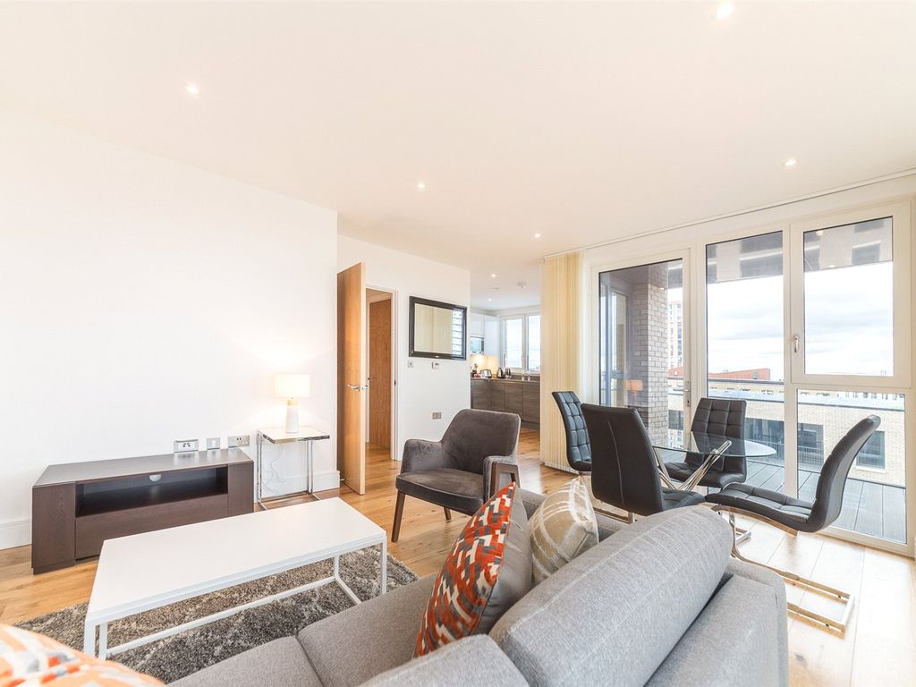 1 bed flat for sale in Aurora Point, 1 Winchester Square, London SE8, £435,000