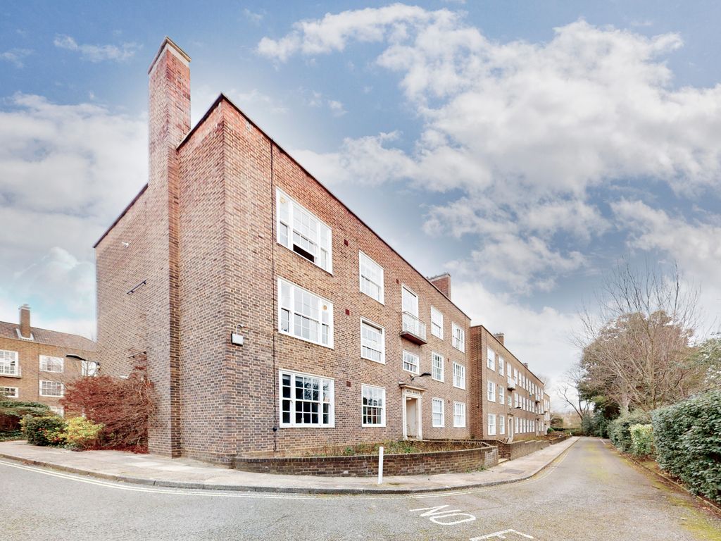 1 bed flat for sale in Knoll House, Carlton Hill, London NW8, £625,000