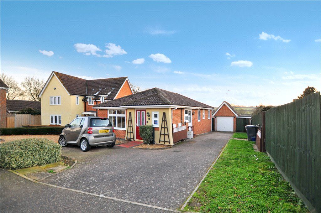 3 bed bungalow for sale in Chaffinch Way, Halstead, Essex CO9, £350,000