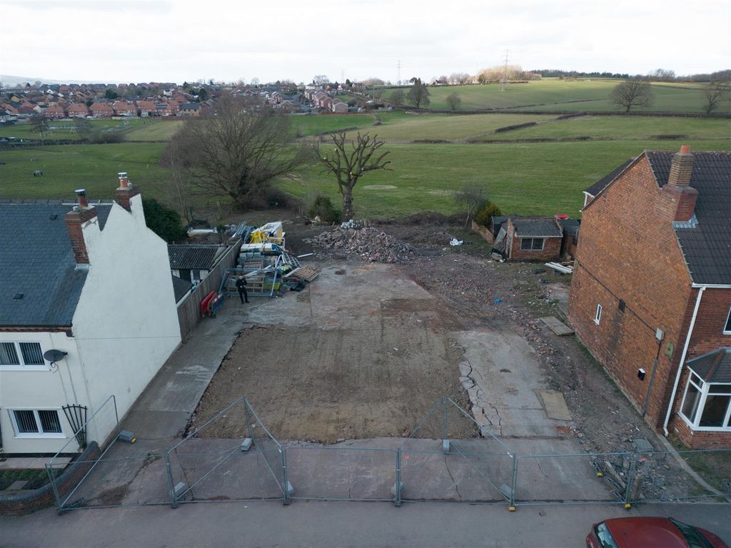 Land for sale in Station Road, Pilsley, Chesterfield S45, £350,000