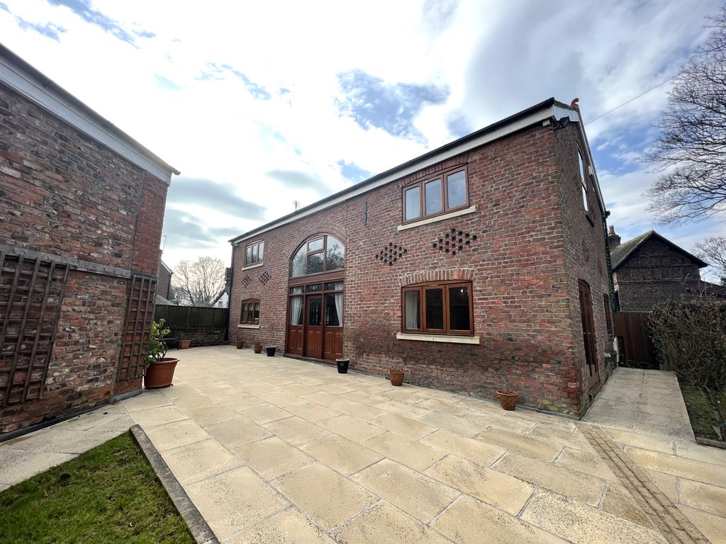 2 bed barn conversion for sale in Church End, Hale Village, Liverpool L24, £595,000