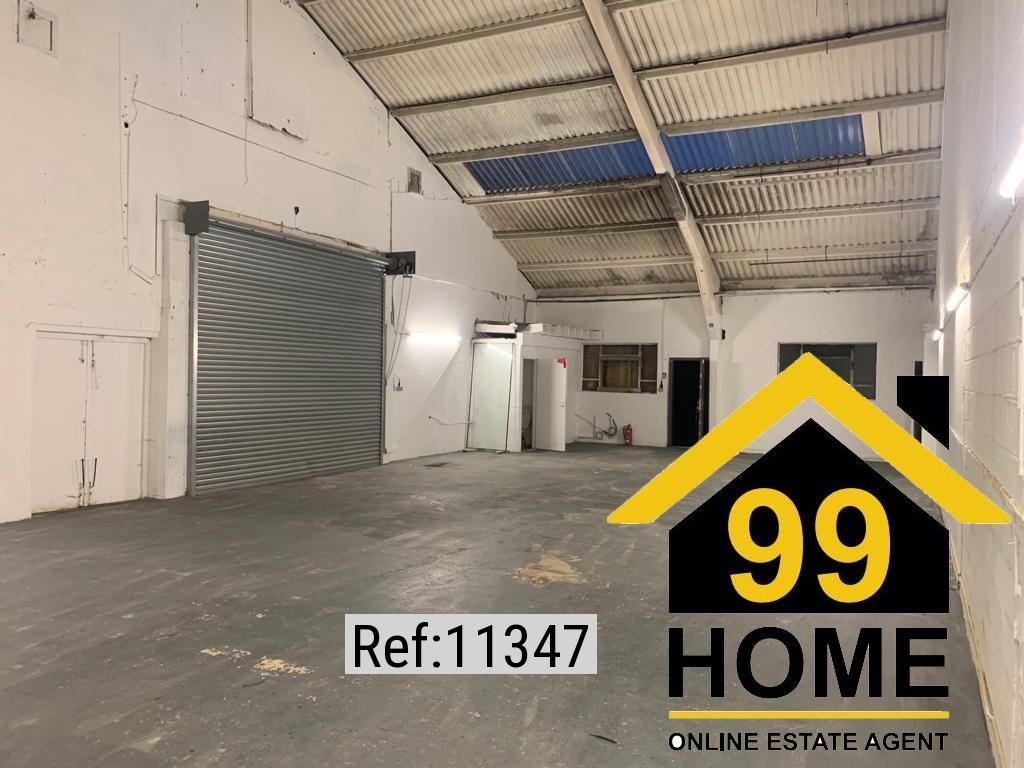 Warehouse to let in Block 1, Royston, Hertfordshire SG8, £18,000 pa