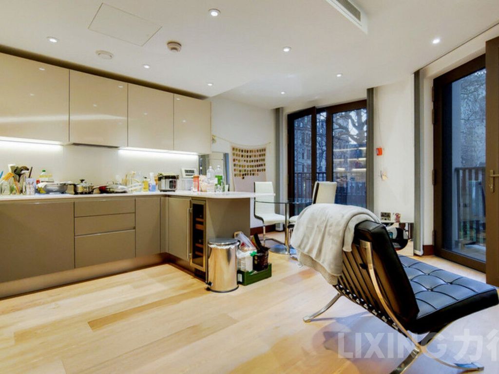 2 bed flat for sale in Fetter Lane, London EC4A, £1,300,000