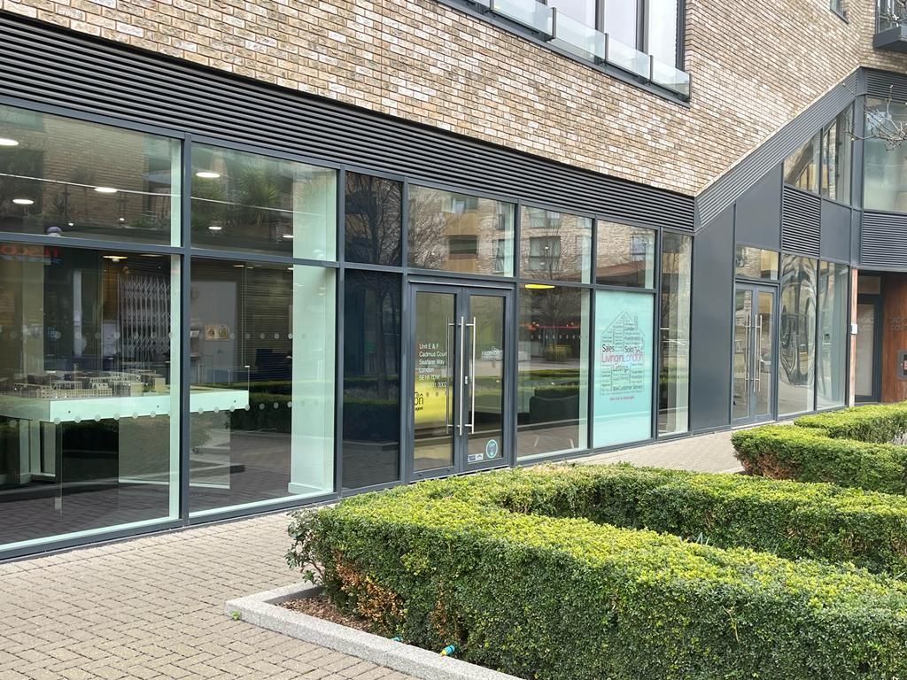 Retail premises to let in Unit E, Cadmus Court, Seafarer Way, Surrey Quays SE16, £45,000 pa
