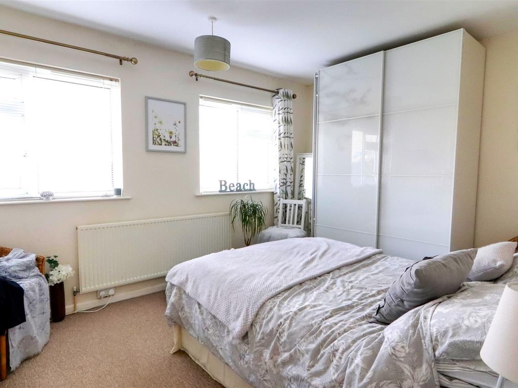 3 bed detached bungalow for sale in Bell Close, Farmborough, Bath BA2, £430,000