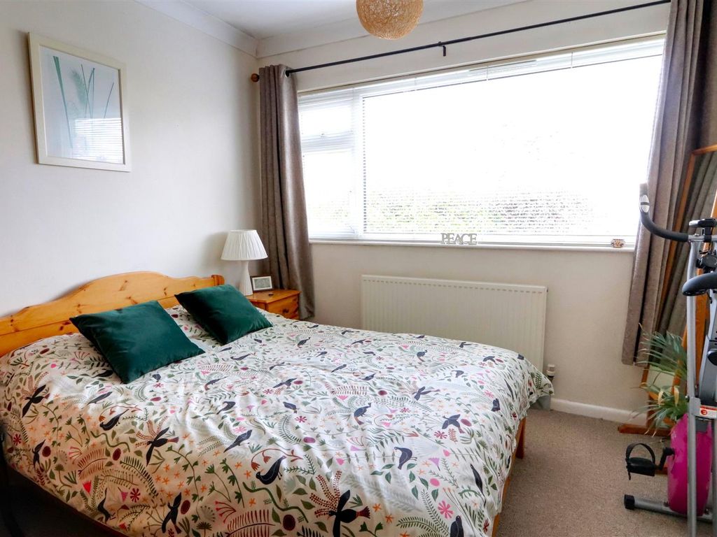 3 bed detached bungalow for sale in Bell Close, Farmborough, Bath BA2, £430,000