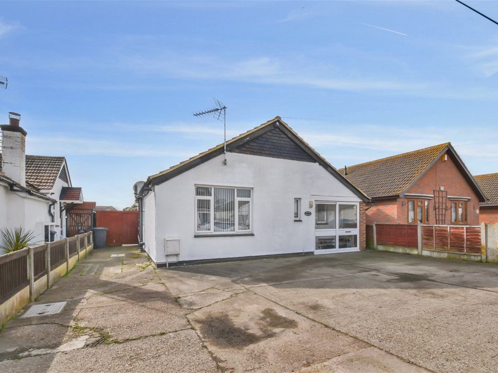 2 bed bungalow for sale in Bentley Avenue, Herne Bay CT6, £365,000