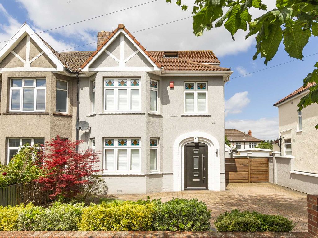 4 bed semi-detached house to rent in Dunkeld Avenue, Filton Park BS34, £2,500 pcm