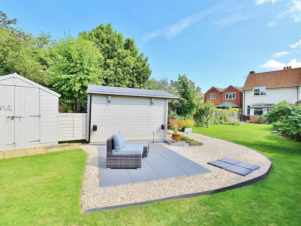 3 bed detached house for sale in Frinton Road, Kirby Cross, Frinton-On-Sea CO13, £385,000