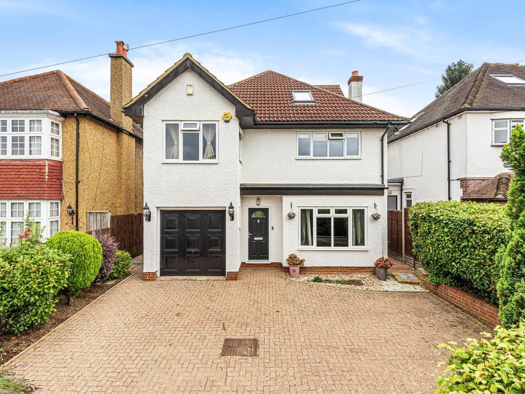 6 bed detached house for sale in York Road, Sutton SM2, £1,000,000