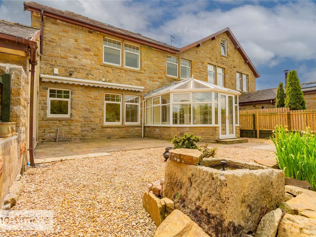 4 bed end terrace house for sale in Horton Lodge, Horton, Skipton, Lancashire BD23, £385,000