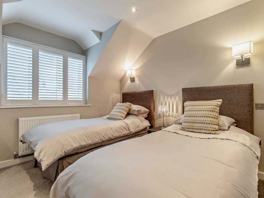 4 bed detached house for sale in Bunbury Road, Alpraham, Tarporley, Cheshire CW6, £800,000
