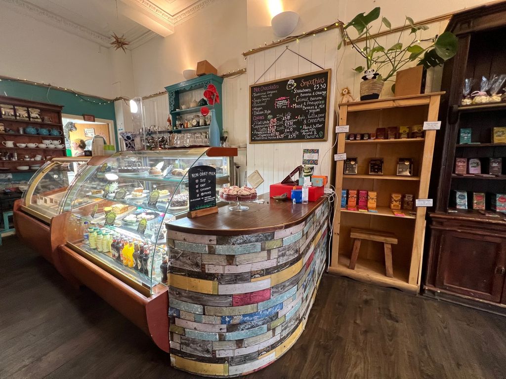Restaurant/cafe to let in Bruntsfield Place, Edinburgh EH10, £22,000 pa