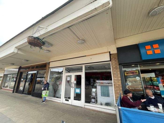 Commercial property to let in New Broadway, Coalville LE67, £22,500 pa