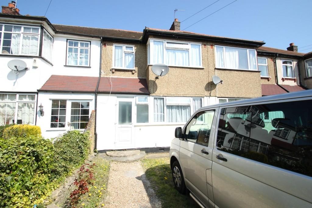 3 bed terraced house to rent in Green Lane, New Malden KT3, £2,100 pcm