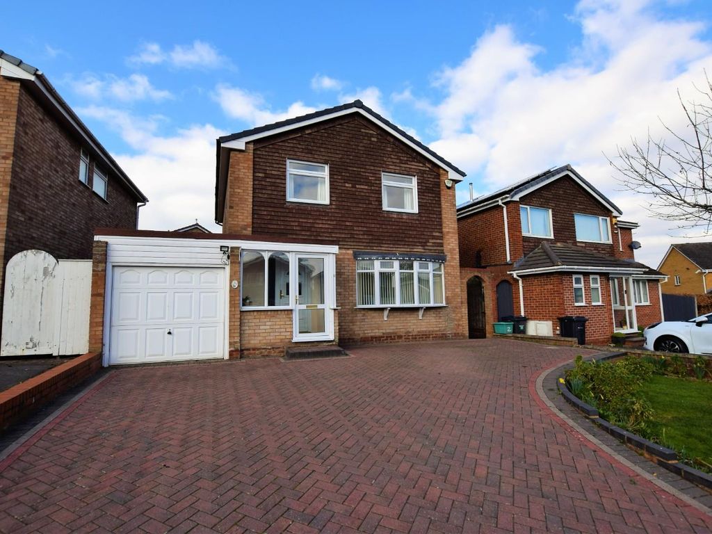 4 bed detached house for sale in Avery Road, Sutton Coldfield B73, £399,500
