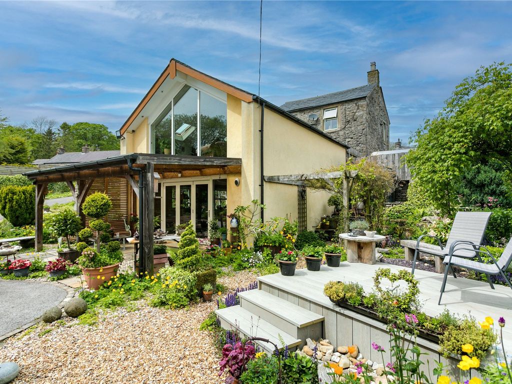 4 bed link-detached house for sale in Newton In Bowland, Clitheroe, Lancashire BB7, £695,000