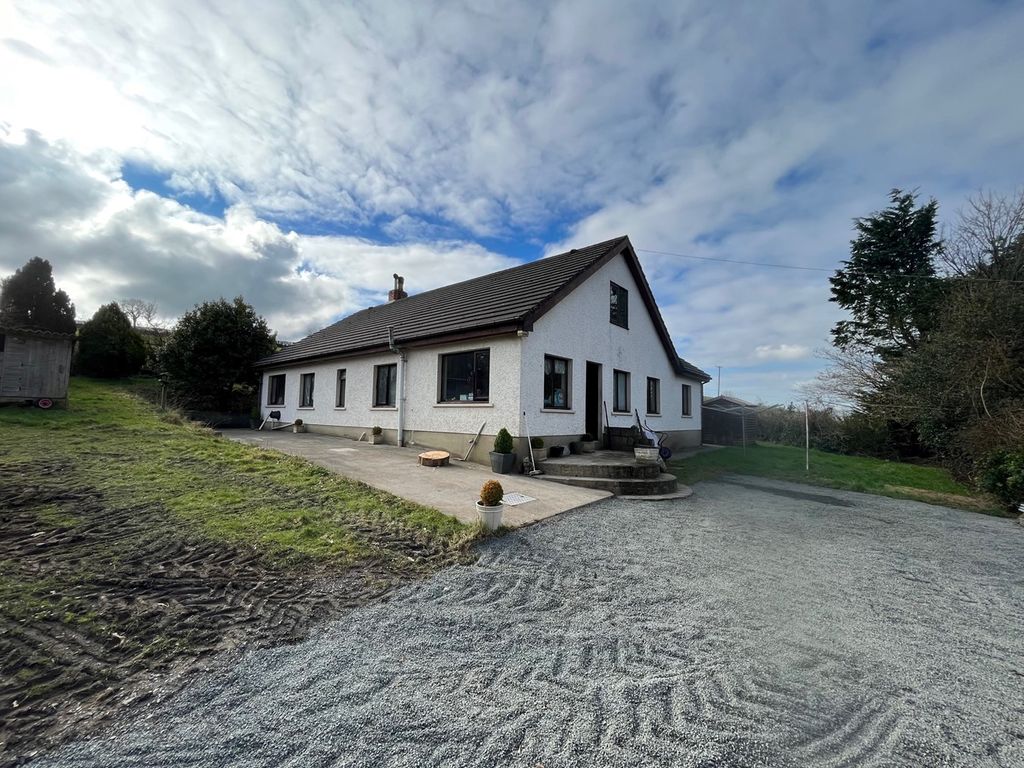 3 bed bungalow for sale in Login, Whitland SA34, £445,000