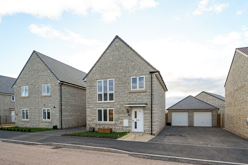 4 bed property for sale in Dyer Street, Banwell, Weston Super Mare BS29, £369,950