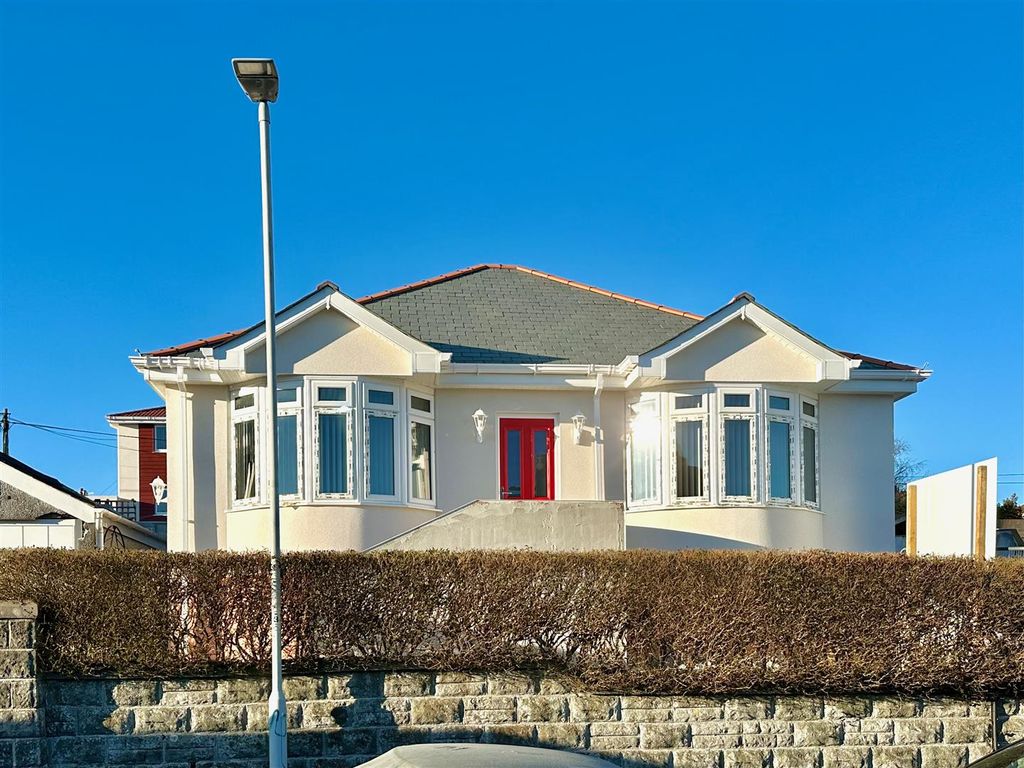 3 bed detached bungalow for sale in Channel Park Avenue, Plymouth PL3, £350,000