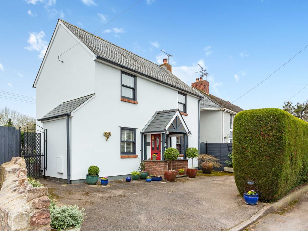 3 bed detached house for sale in Old Shirenewton Road, Crick, Caldicot, Monmouthshire NP26, £395,000