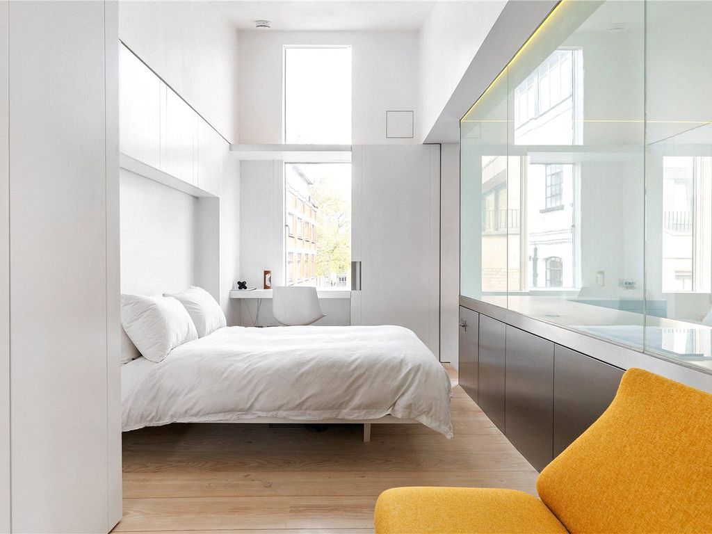 1 bed flat for sale in Coronet Street, London N1, £749,950