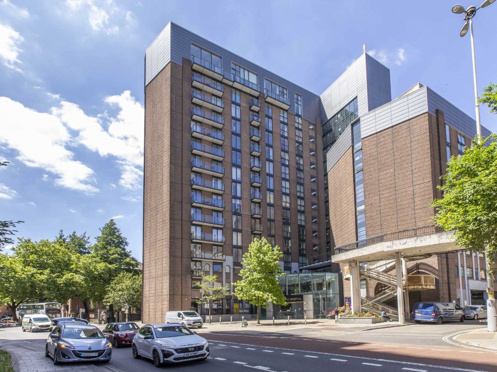2 bed flat for sale in Number One Bristol, Lewins Mead, City Centre, Bristol BS1, £350,000