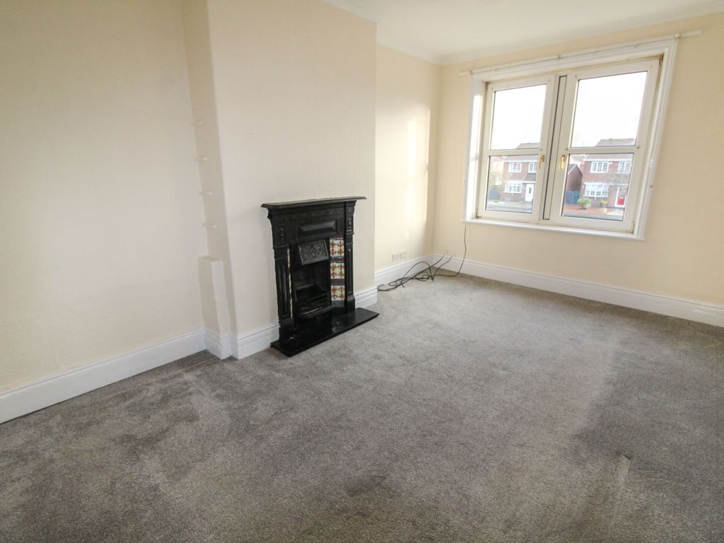 2 bed flat for sale in Cowpen Road, Blyth NE24, £130,000