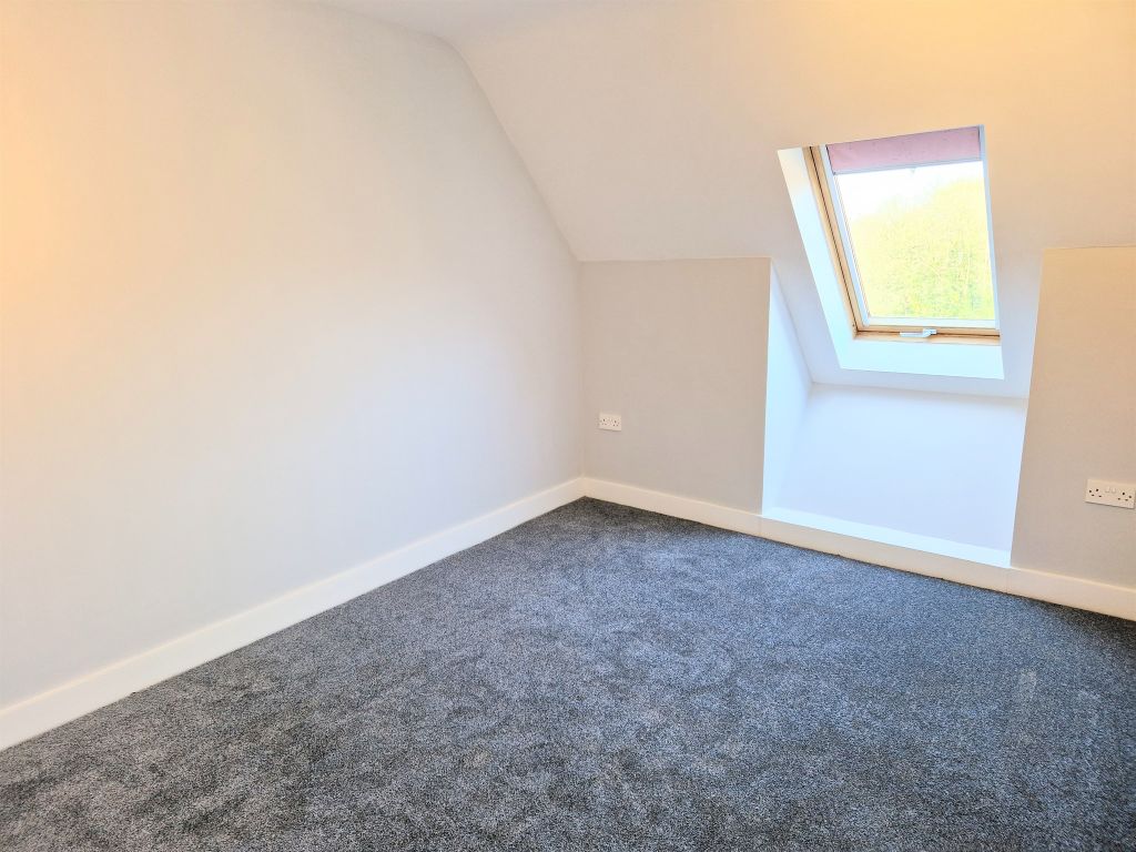 5 bed detached house for sale in Swn Yr Afon, Kenfig Hill, Bridgend CF33, £345,000