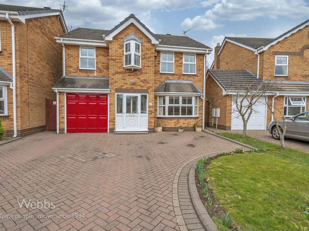 4 bed detached house for sale in Pool Meadow, Cheslyn Hay, Walsall WS6, £420,000