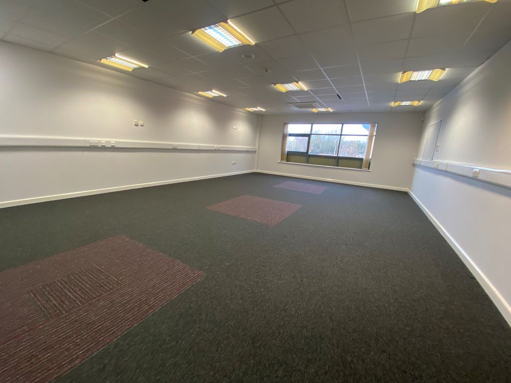 Office to let in Greencroft Industrial Park, County Durham DH9, £6,000 pa