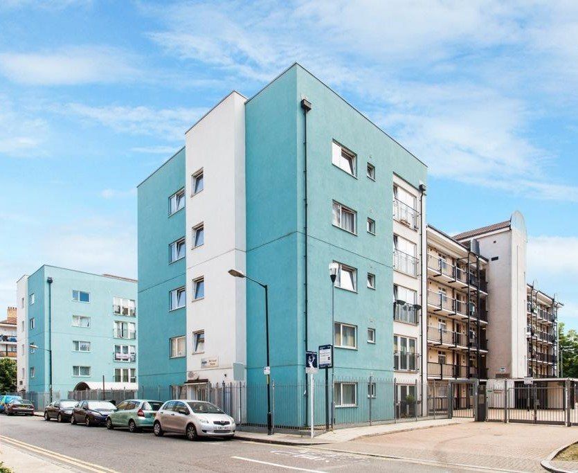 1 bed flat for sale in Tarling Street, London E1, £275,000