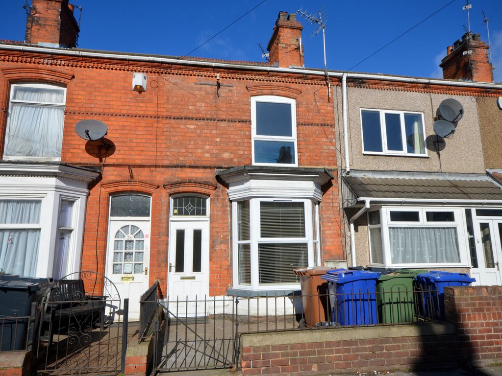 2 bed terraced house to rent in Bentley Street, Cleethorpes DN35, £625 pcm