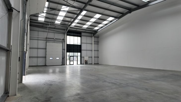 Light industrial to let in Unit 5, Royston Gateway Trade Park, Royston SG8, Non quoting