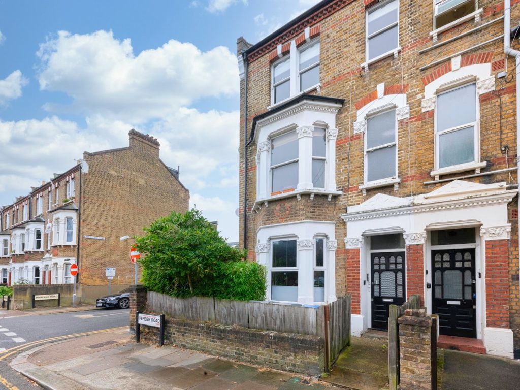 1 bed flat for sale in Pember Road, London NW10, £400,000