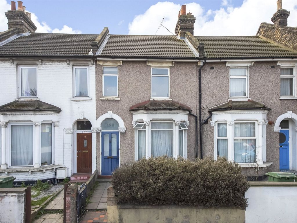 3 bed terraced house for sale in Woolwich Road, Charlton SE7, £539,000