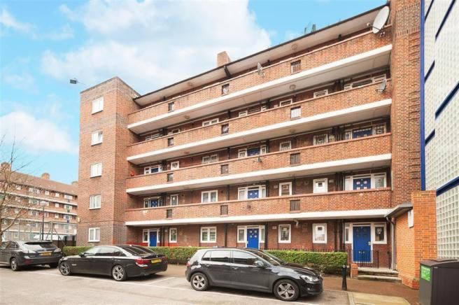 2 bed flat for sale in Thomas House, Morning Lane, London E9, £440,000