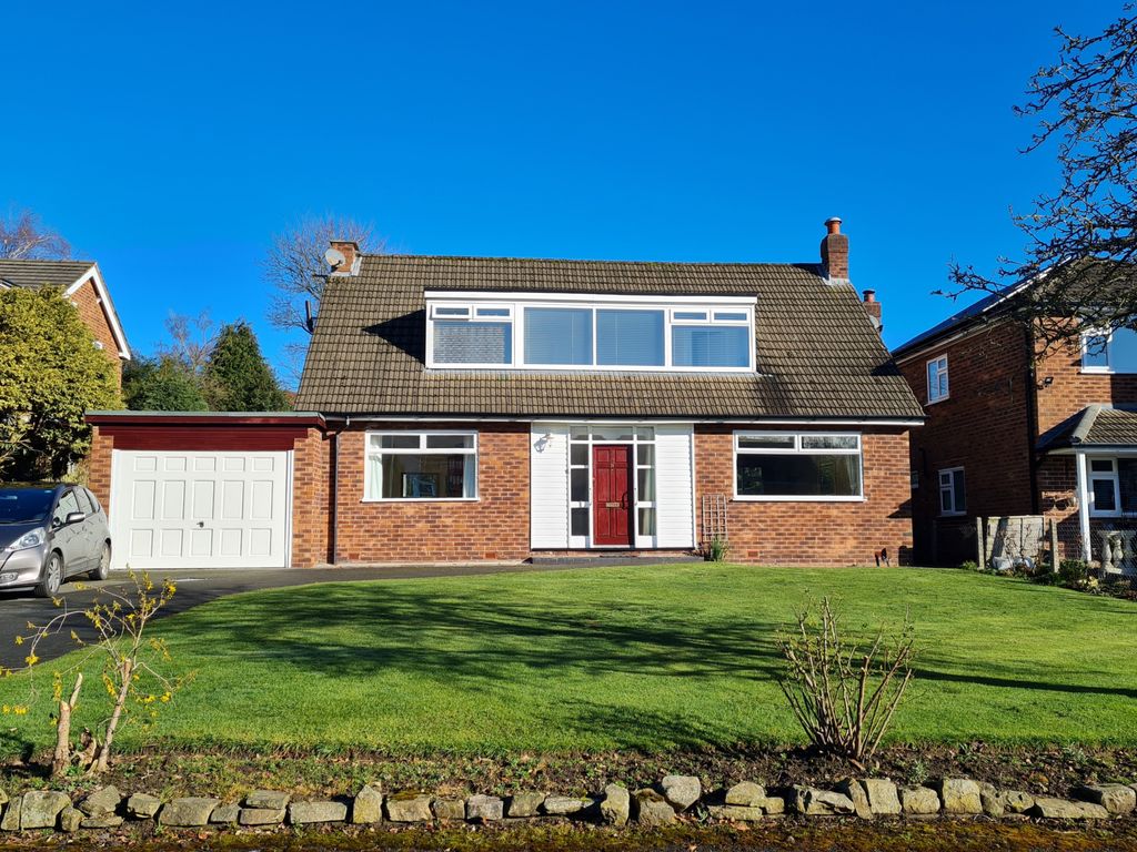 3 bed detached house for sale in Badger Road, Tytherington, Macclesfield SK10, £475,000