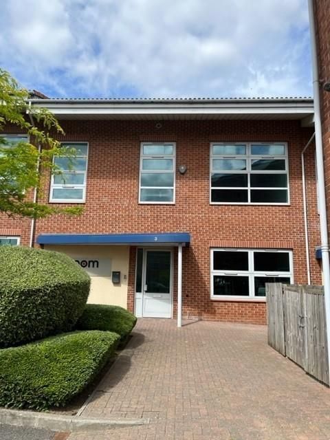 Office to let in Siskin Parkway East, Middlemarch Business Park, Coventry CV3, £18,000 pa