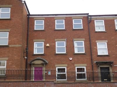 Office to let in Fishergate Court, Preston, Lancashire PR1, £16,500 pa