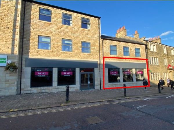 Retail premises to let in 29 Market Street, Colne BB8, £42,500 pa