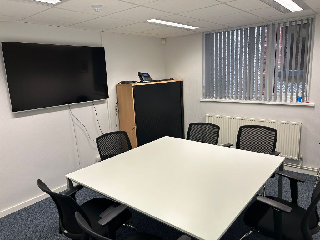 Office to let in Flexible Office Suites, 14 Windsor Place, Cardiff CF10, £6,600 pa