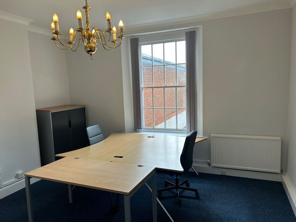 Office to let in Flexible Office Suites, 14 Windsor Place, Cardiff CF10, £6,600 pa