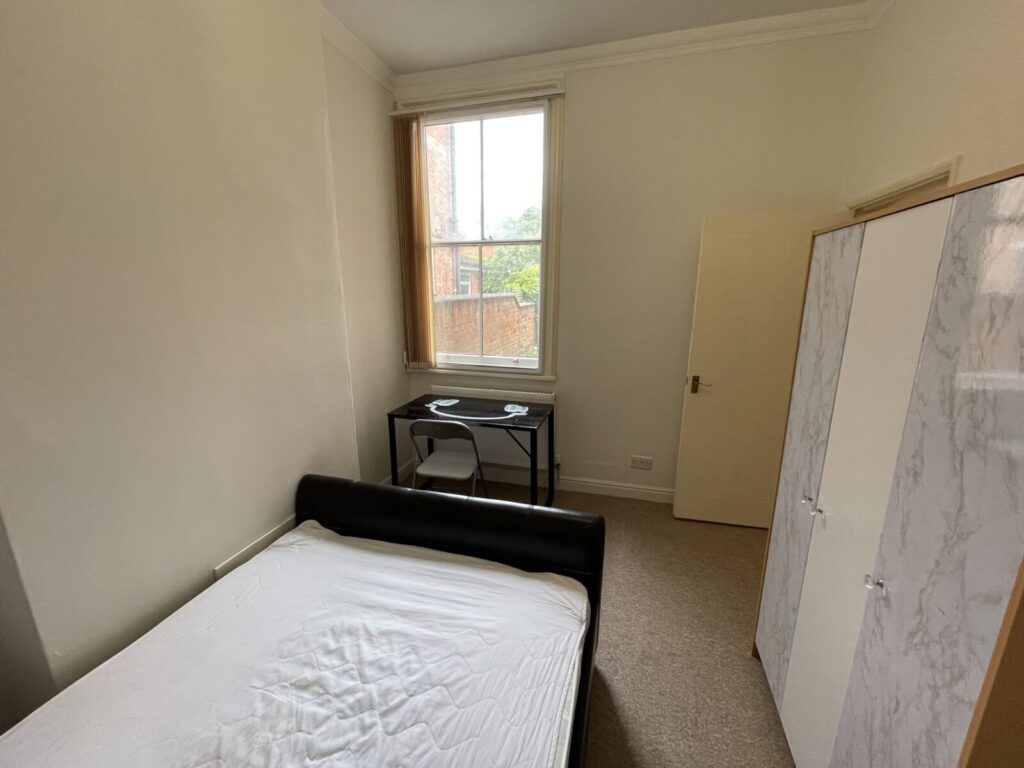 1 bed flat to rent in Stretton Road, Leicester LE3, £737 pcm